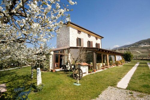 Villa Gesi, Забронировать Вилла Коттеджи Неграр, Коттедж