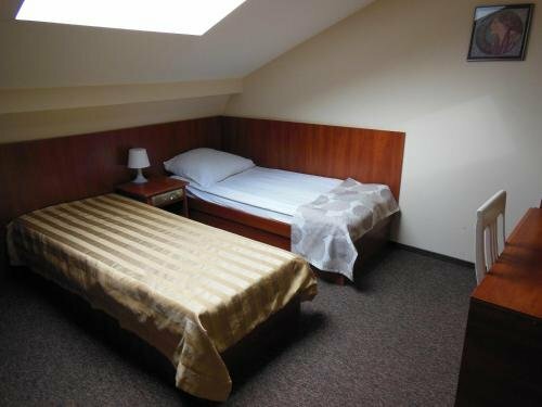 Hotel Jester, Забронировать Отель Псие поле 