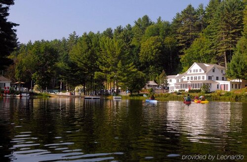 Purity Spring Resort, Забронировать Курортный отель Мэдисон Нью-Гемпшир
