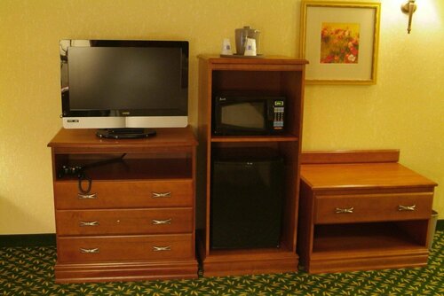 Newly Renovated Hampton Inn Omaha West Lakeside, Забронировать Отель Омаха штат Небраска