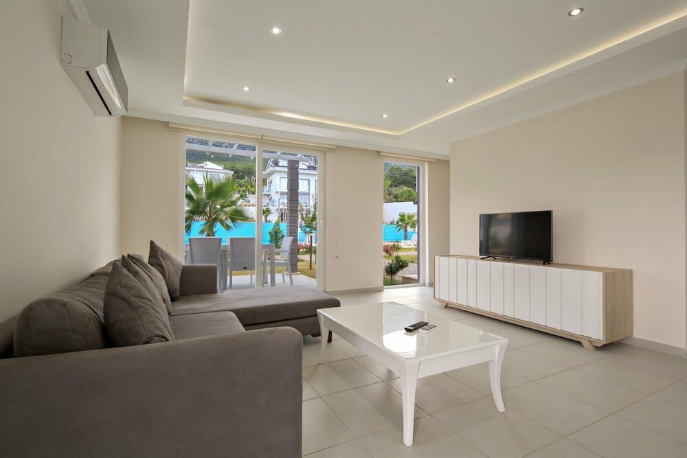 Orka World F1 Apartment