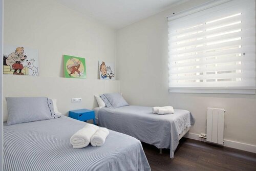 Rooms Consell de Cent, Забронировать Апартаменты/квартира Барселона провинция Барселона, рядом с Галерея Sala Parés