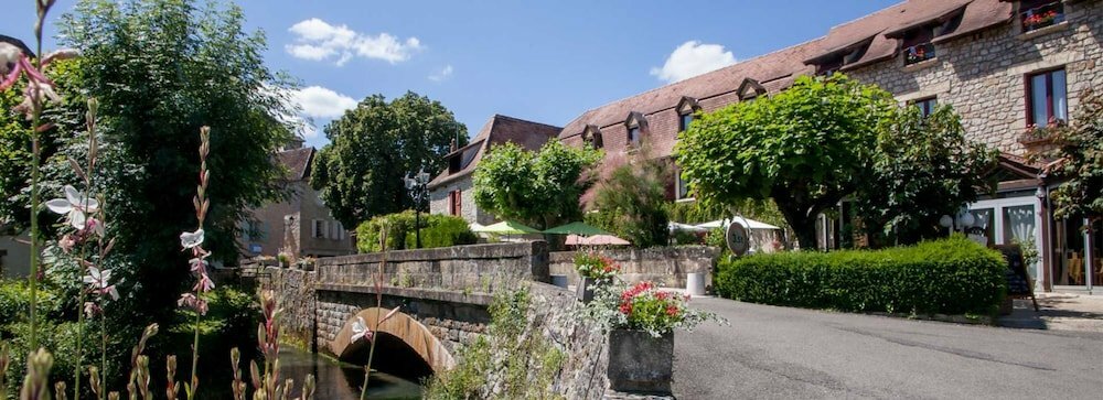 Logis Hôtel Auberge de lIle