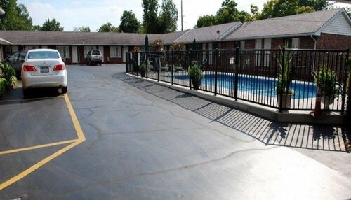 Moonlite Motel, Book Motel Hoteller i New York State med parkering, Parkering