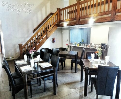 Blue Sparrow Guest House, Забронировать Гостевой дом Отели Мидделбург с завтраком, Завтраки
