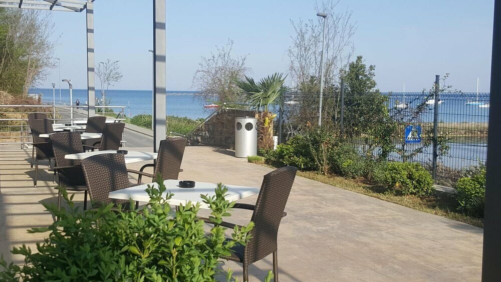 Hotel Lavender - Oleander Resort