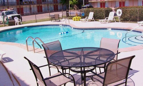 Americas Best Value Inn Pauls Valley, Buchen Sie Gasthaus Pauls Valley Oklahoma
