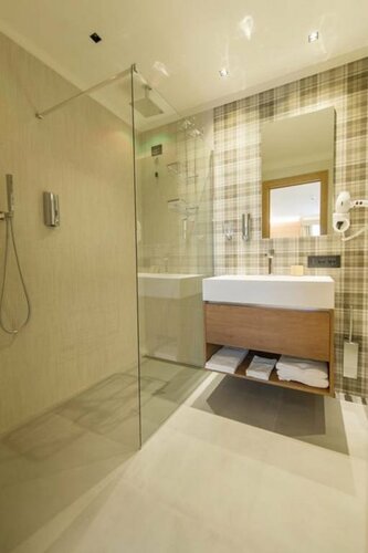 Hotel Bezzi, Забронировать Отель Понте-ди-Леньо Адамелло