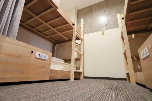 Sun Village Tamatsukuri, Забронировать Отель Сакаи Осака, рядом с Мидорибаси