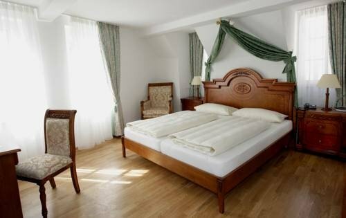 Hotel Rathausglöckel, Забронировать Отель Баден-Баден Landkreis Karlsruhe