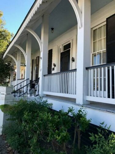 Riverboat Bed & Breakfast, Забронировать Отель «постель и завтрак» Натчез Миссисипи