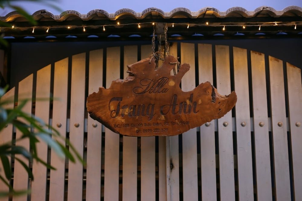 Anh Trang Villa Hostel