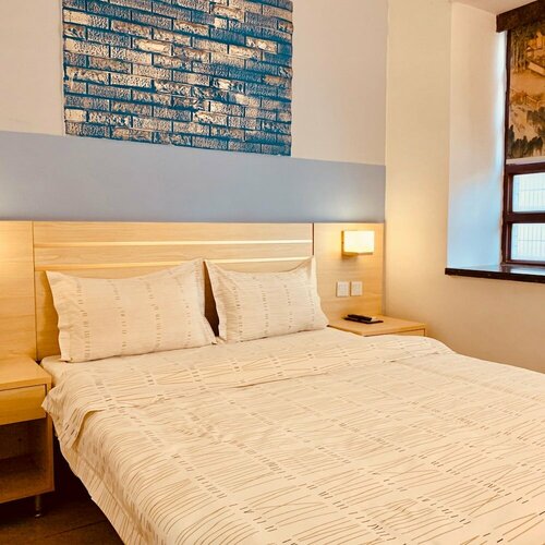 Fengju Business Hotel, Забронировать Отель Футянь Шэньчжэнь