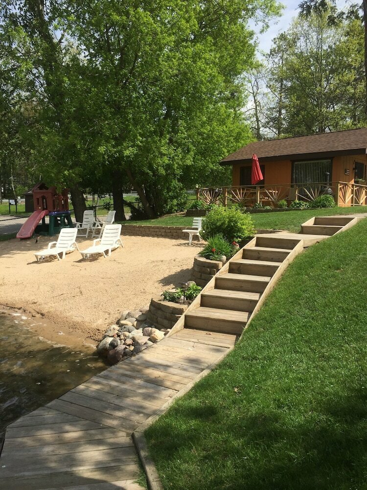 Clear Lake Resort