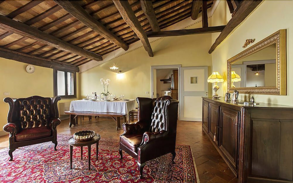 Rent in Tuscany Cortona Deluxe