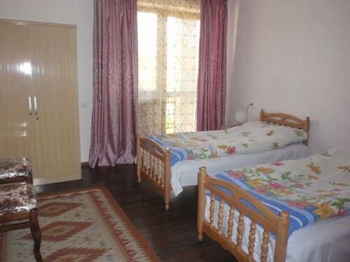 Chez Yvette, Prenota Hotel Garni Kotayk region
