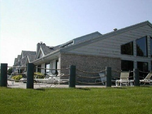 AmericInn Lodge & Suites Lake City, Book Hotel Lake City Minnesota