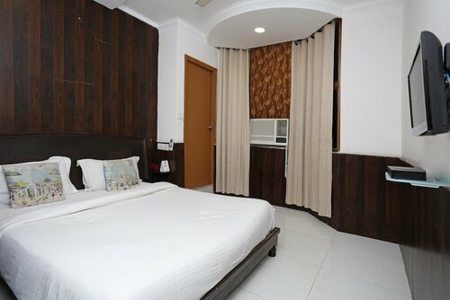 Hotel Abhay Palace, Забронировать Отель Газиабад штат Уттар-Прадеш