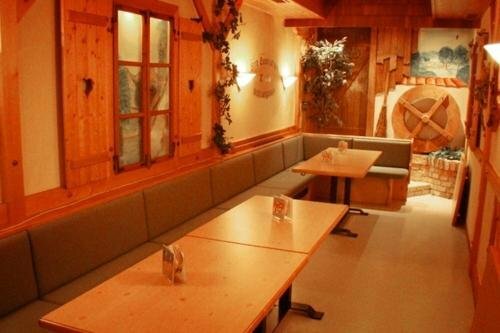 Gasthof zum Kirchenwirt, Забронировать Отель Санкт-Фалентин 
