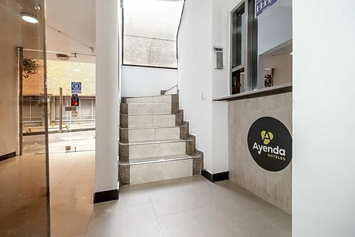 Hotel Ayenda 1086 Torre 52, Забронировать Отель Недорогие отели Богота, рядом с Centro Comercial Galerias, недорого
