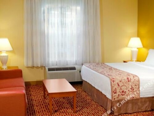 TownePlace Suites by Marriott Chicago Lombard, Забронировать Отель Отели Иллинойс с завтраком, Завтраки