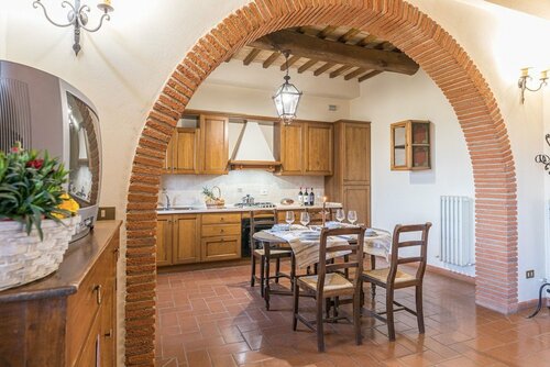 Tenuta La Pieve Casale Il Giglio, Buchen Sie Bauernhof Laterina Valdarno