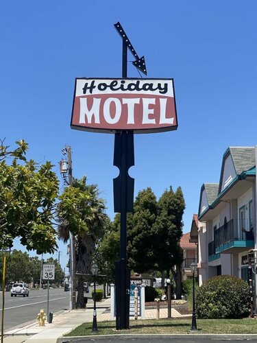 Holiday Motel, 예약 모텔 Morgan Hill San Francisco Bay Area