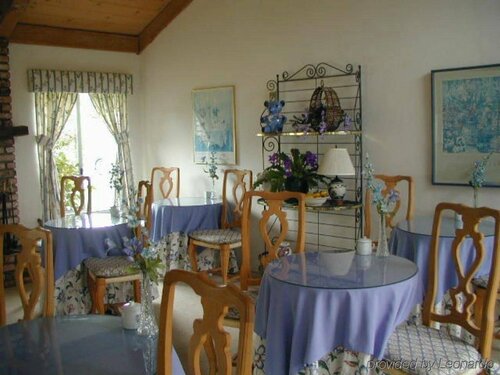 Hidden Valley Inn, Забронировать Отель Кармел Индиана