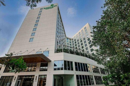Lemon Tree Premier, Mumbai International Airport, Забронировать Отель Отели Мумбай 4 звезды, 4*