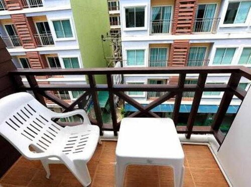 @Home Boutique Hotel Patong, Забронировать Бутик-отель Бутик-отели Патонг-Бич, рядом с Кабаре Paradise Complex Patong, Бутик-отель