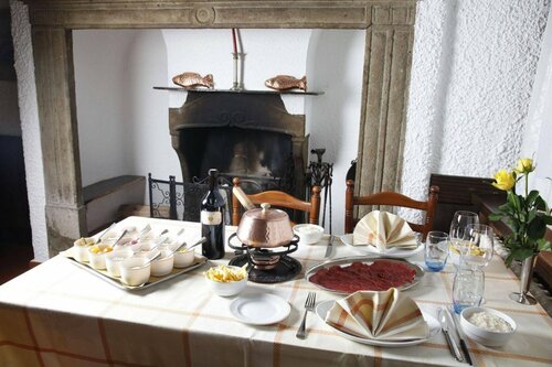 Albergo Ristorante Svizzero, Buchen Sie Hotel Capolago Mendrisio