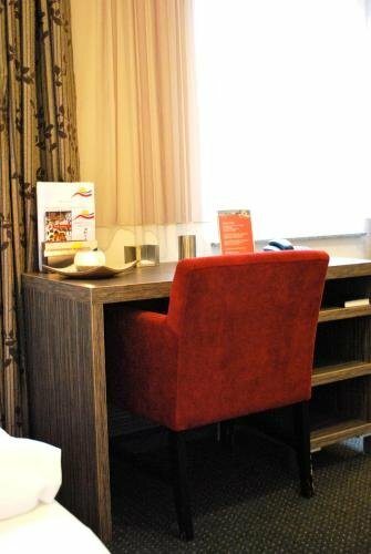 Hotel Dietrichsdorfer Hof, Book Hotel Kiel Bay of Kiel