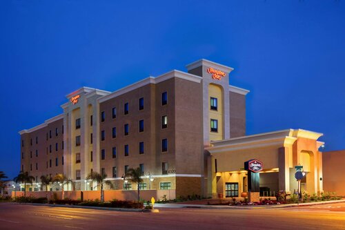 Hampton Inn Los Angeles Intl Airport/Hawthorne, Забронировать Отель Хоторн Саут-бэй