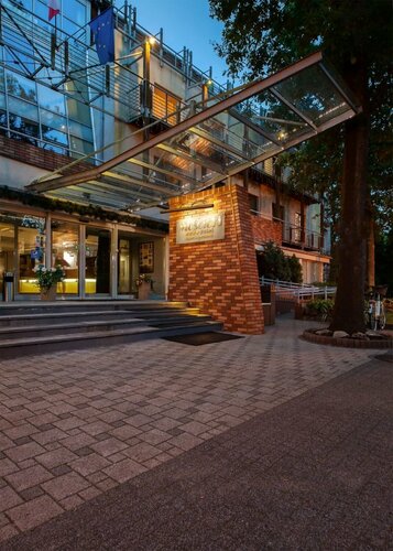 Hotel Moscicki Resort & Conference, Prenota Hotel Spala Lodz