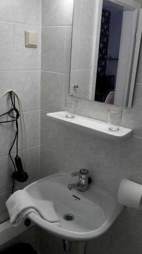Hotel Bad Langensalza Eichenhof, Забронировать Отель Бад-Лангензальца Hainich