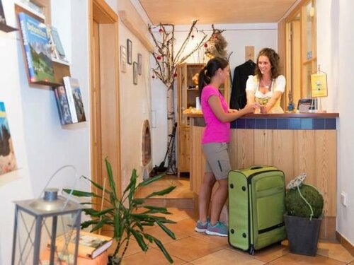 Hotel Seehauser, Забронировать Отель Нова-Леванте Ega Valley