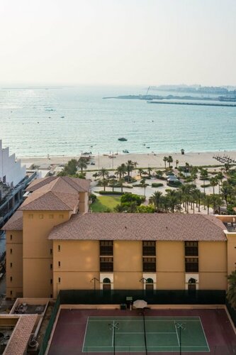HiGuests Sadaf 6, Забронировать  Джумейра , рядом с Jumeirah Beach Residence Tram Station 2
