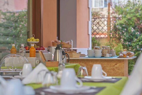 Guesthouse Libeticus, Забронировать Гостевой дом Отели SantʼElia с парковкой, Парковка