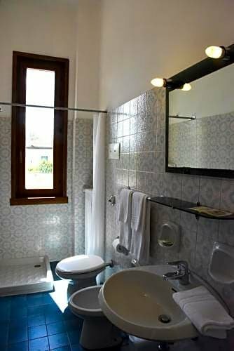 Hotel Livio, Забронировать Отель Отели Брешиа 3 звезды, 3*