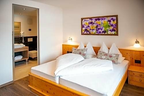 Hotel Gran Pre, Забронировать Отель Отели Val Badia с бассейном, Бассейн