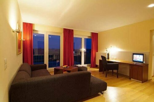 Trend Hotel, Забронировать Отель Отели Мекленбург-Померания 3 звезды, 3*