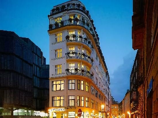 Astoria Hotel