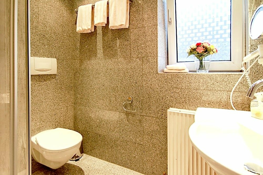 Apartment With 2 Bedrooms in Westerland-sylt, With Furnished Garden an
