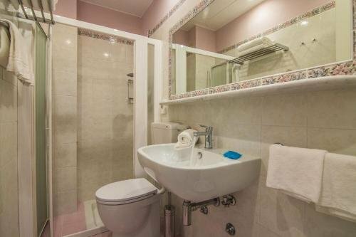Hotel Doriana, Забронировать Отель Каорле Riviera Est