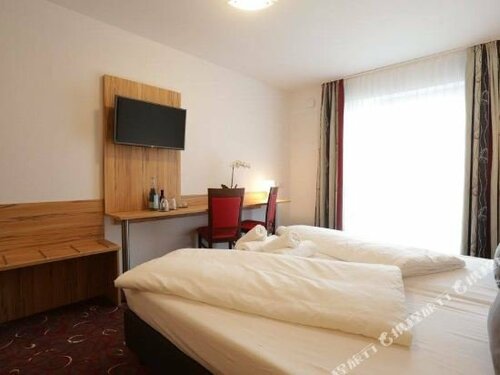 Schäfer Boardinghouse, Rezervați Hotel Hoteluri în Upper Bavaria cu mic dejun, Mic dejun