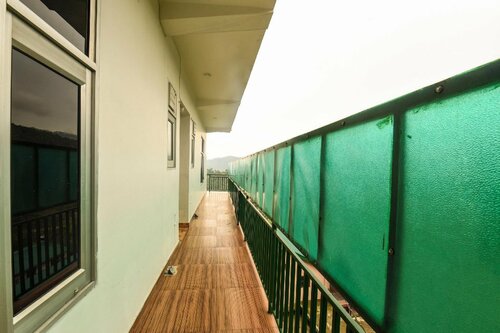 OYO 12826 Hotel Himgiri, Забронировать Отель Парвану штат Харьяна