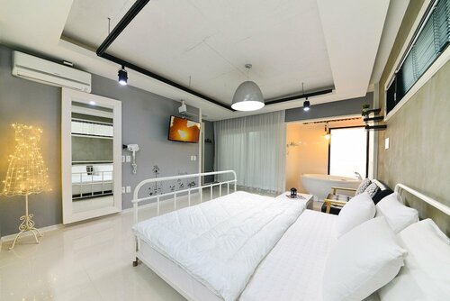 Gyeongju 20th Street Spa Pension, Забронировать Курортный отель Курортные отели провинции Кёнсан-Пукто, Курортный отель