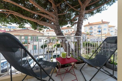 Cannes City B&B, Забронировать Отель «постель и завтрак» Канны Приморские Альпы