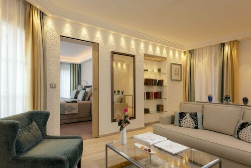 Hotel Byblos Saint-Tropez, Забронировать Отель Бизнес-отели Сен-Тропе, 4* 5*