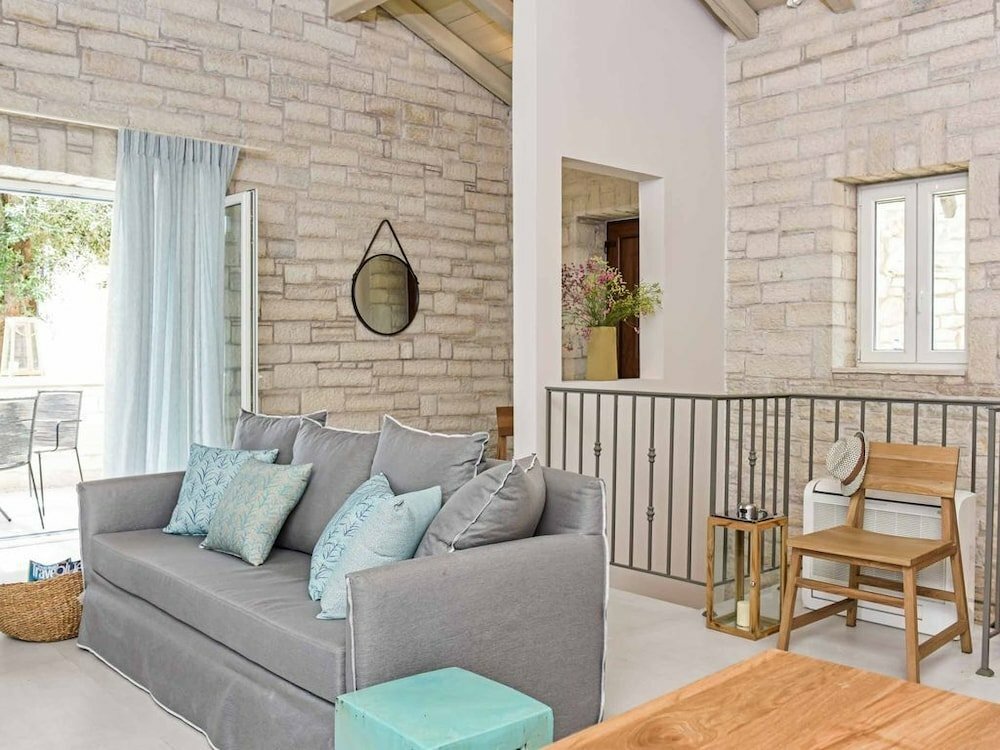 Four-Bedroom Villa Eleni by Konnect, with Private Pool & Stunning Seaview